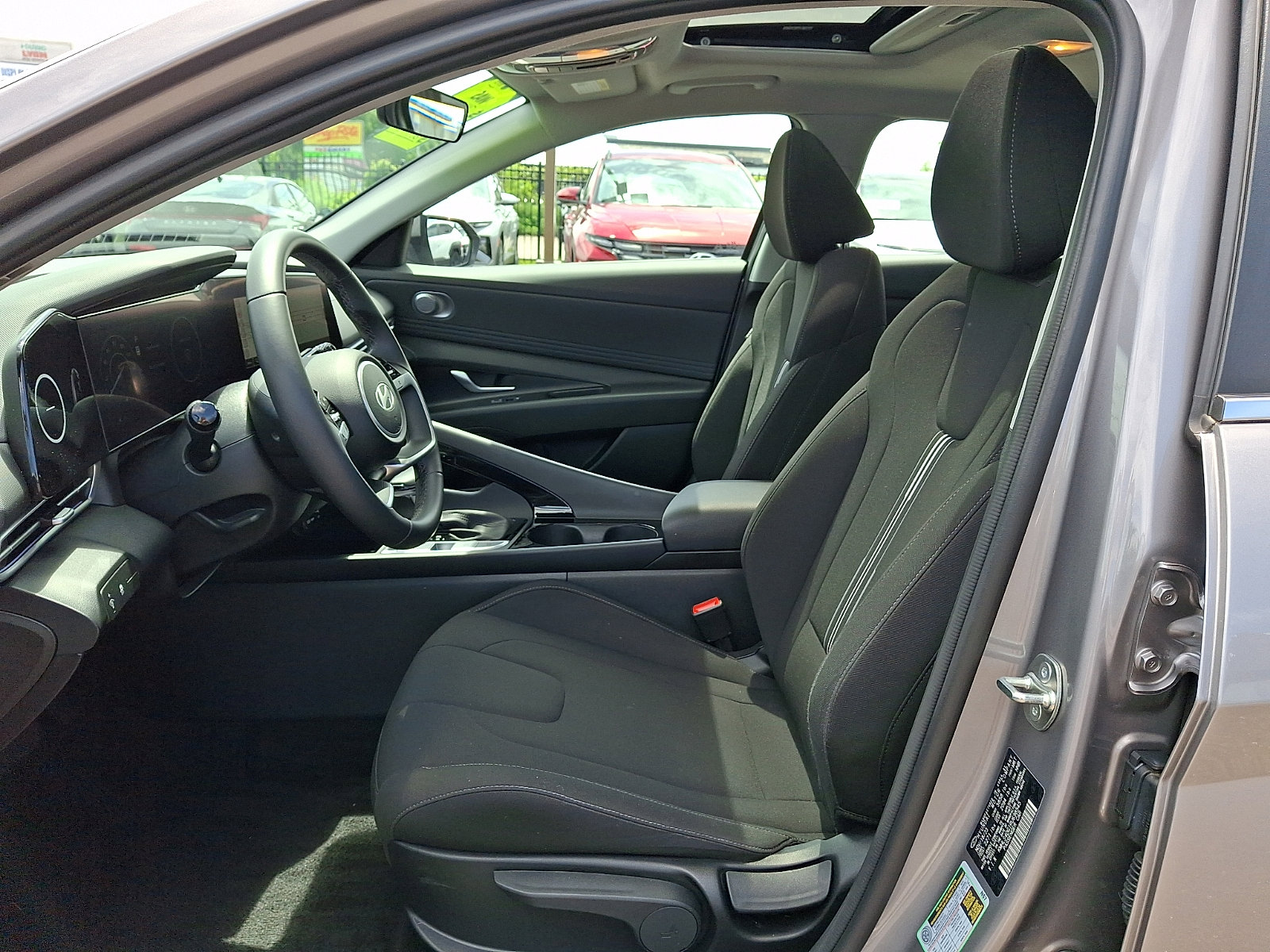 Certified 2024 Hyundai Elantra SEL w/ Convenience Package FWD image 12
