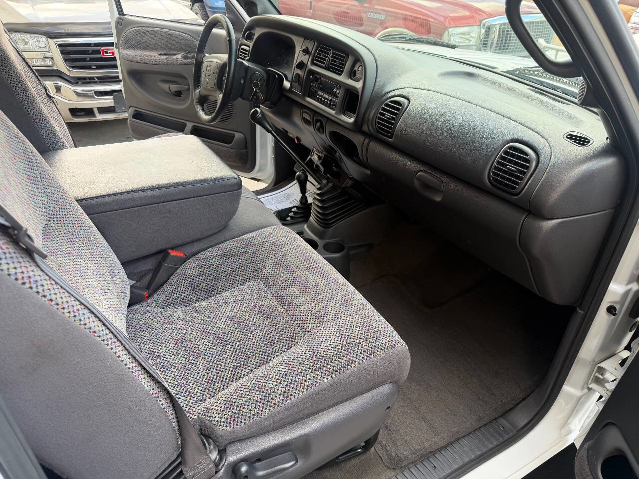 Used 2001 Dodge Ram 3500 Truck 4x4 Quad Cab image 30