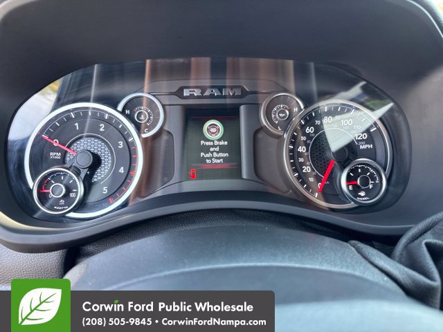 Used 2025 RAM 3500 Big Horn AWD/4WD image 20