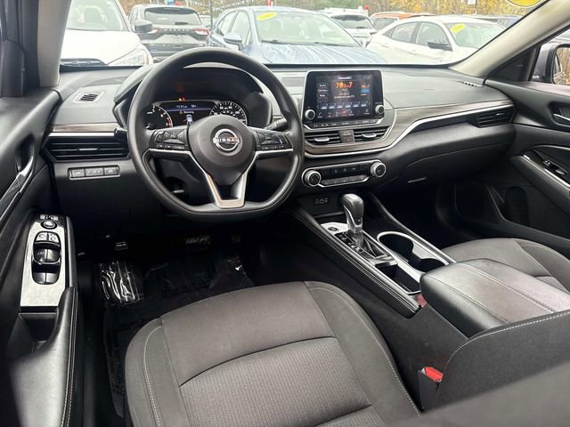 Used 2023 Nissan Altima 2.5 SV image 15