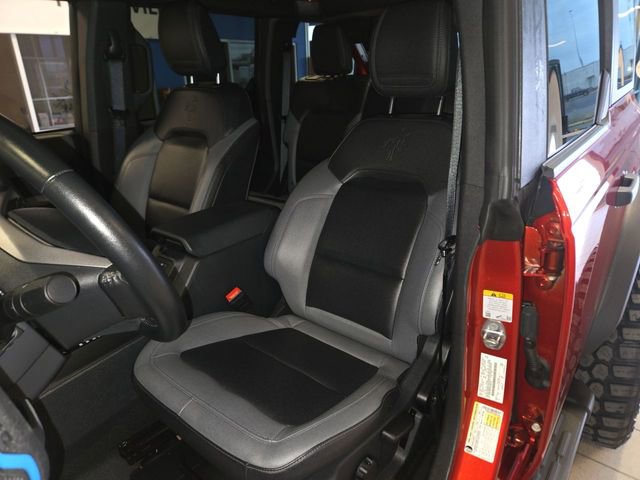 Used 2023 Ford Bronco Black Diamond image 11
