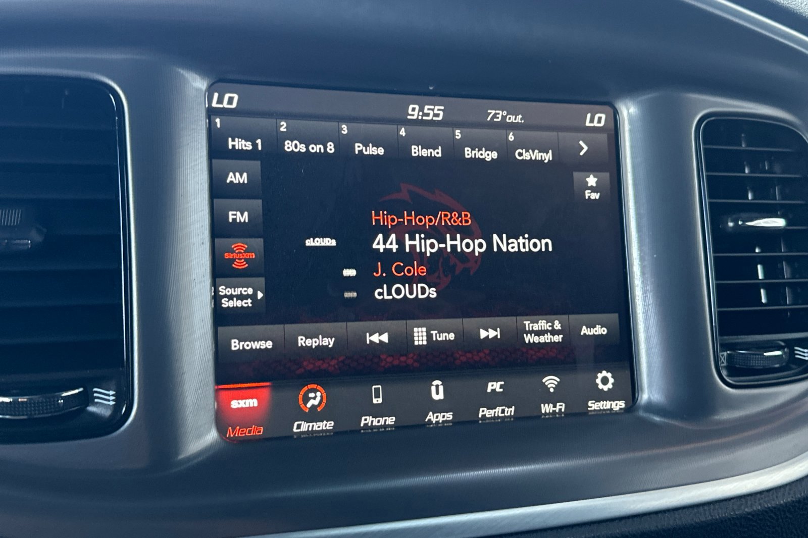 Used 2022 Dodge Charger R/T w/ Blacktop Package image 18