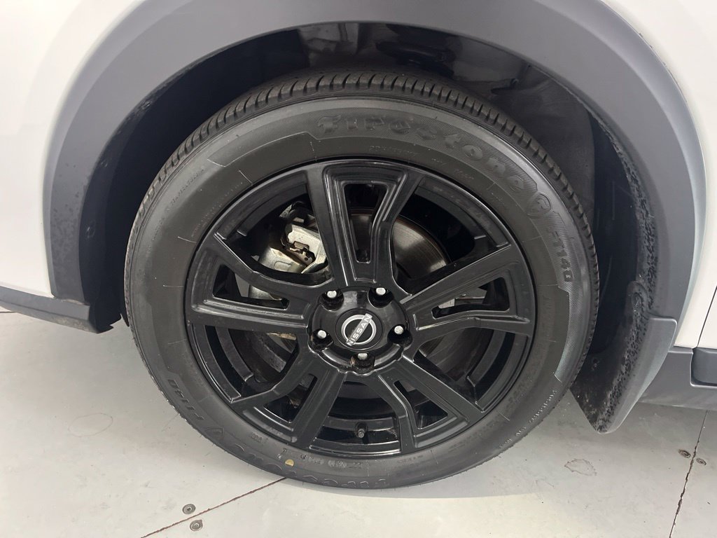 Used 2024 Nissan Kicks SR FWD image 14