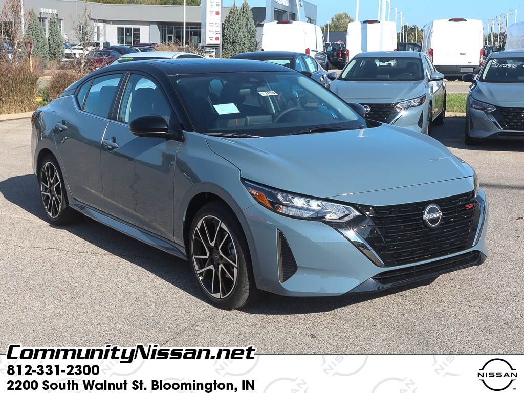 New 2025 Nissan Sentra SR w/ SR Premium Package