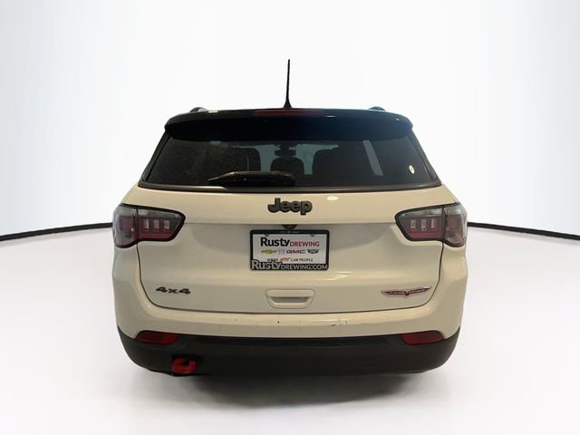 Used 2020 Jeep Compass Trailhawk image 6