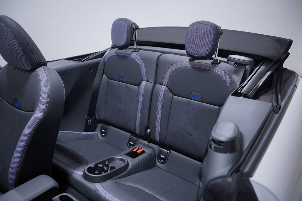 New 2026 MINI Cooper S image 12
