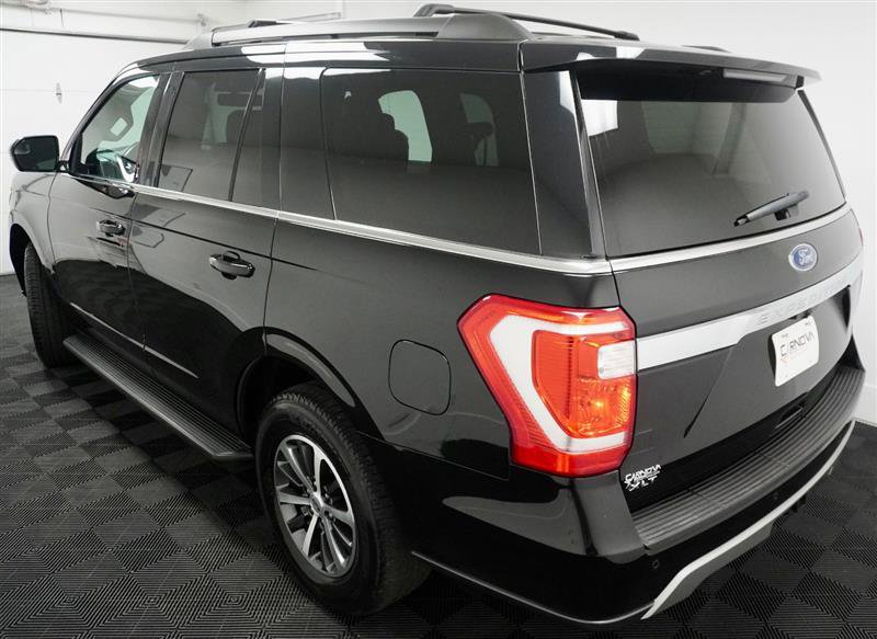 Used 2018 Ford Expedition XLT w/ Equipment Group 201A image 5