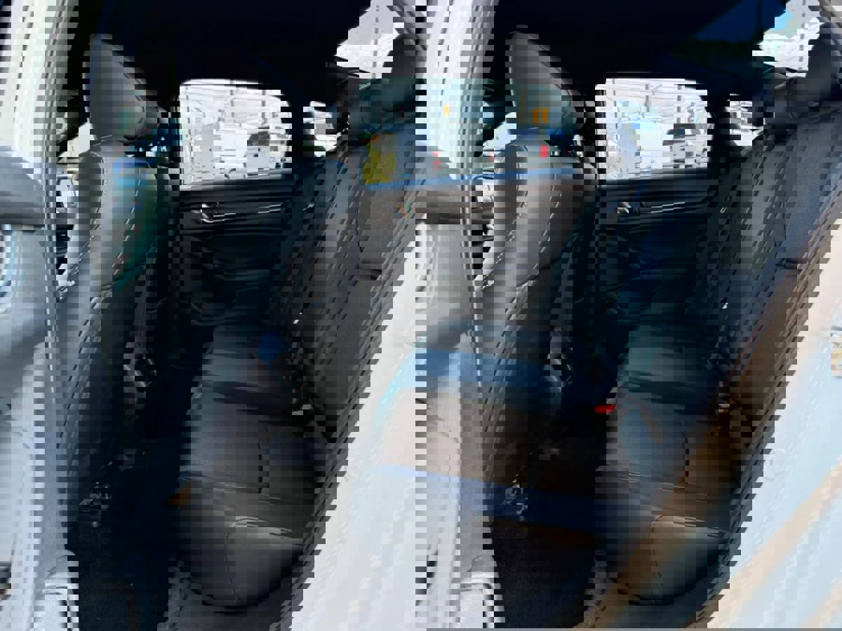 Used 2018 Honda Accord Sport image 42