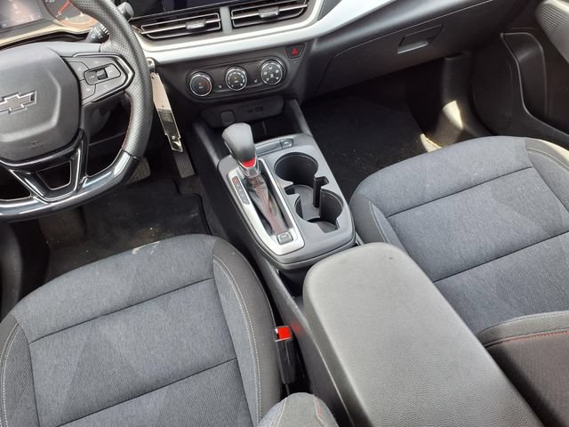 Used 2024 Chevrolet Trax RS FWD image 10