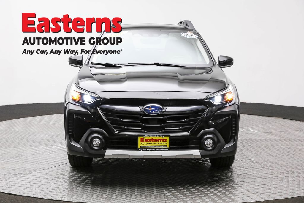 Used 2023 Subaru Outback Limited image 2