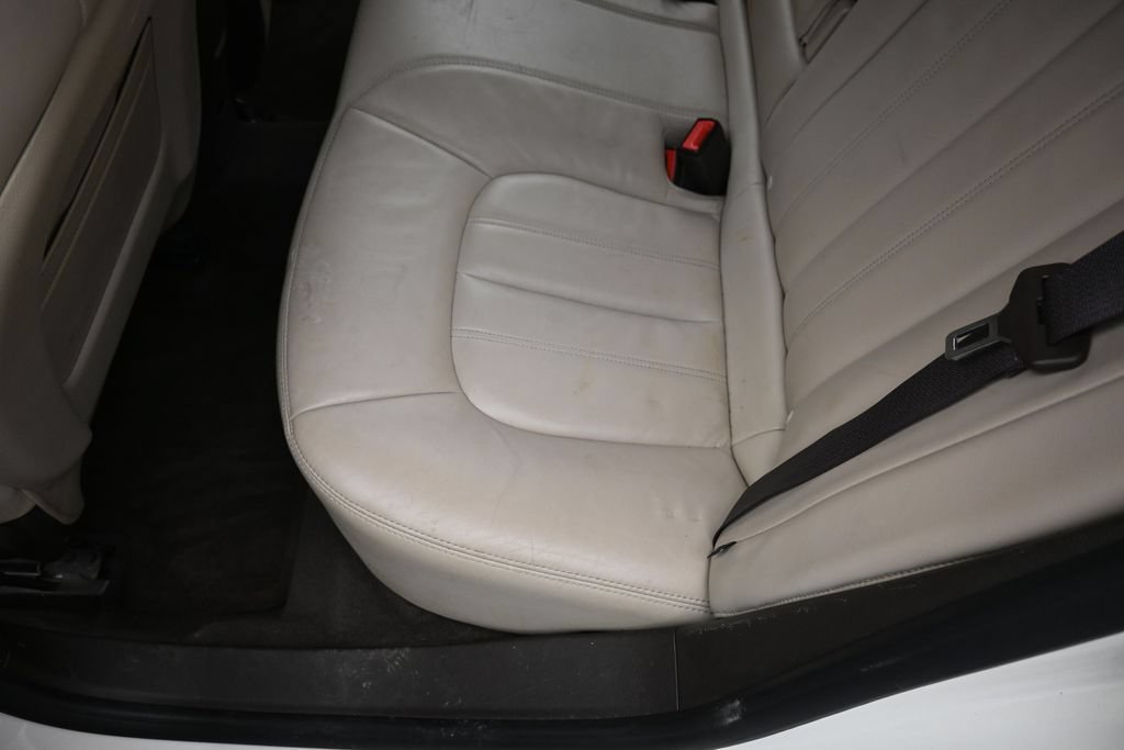 Used 2013 Buick Verano Leather FWD image 23