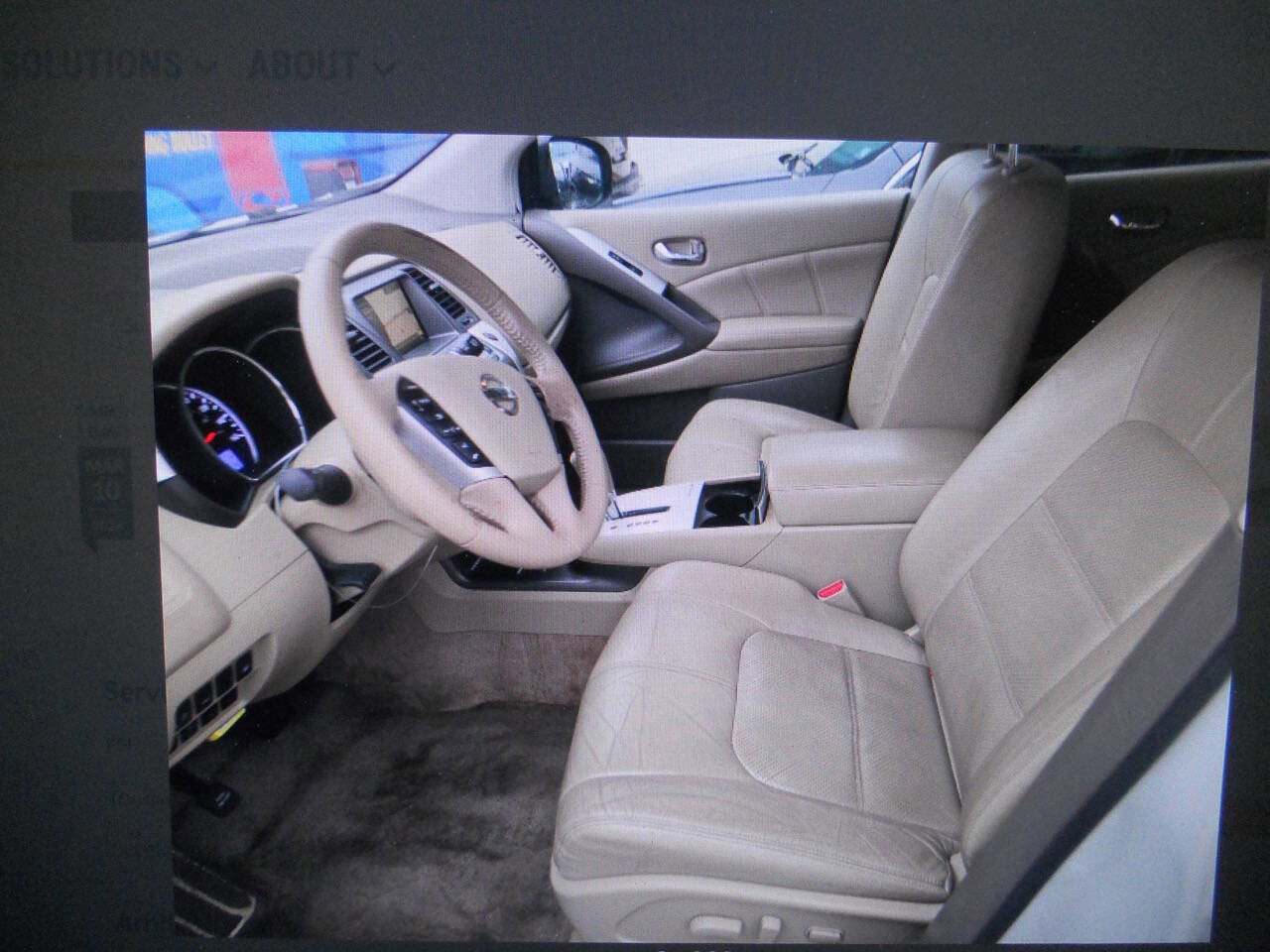 Used 2011 Nissan Murano SL w/ Navigation Pkg image 18