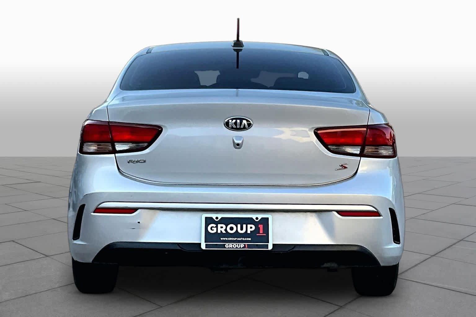 Used 2021 Kia Rio S w/ Technology Package FWD image 5
