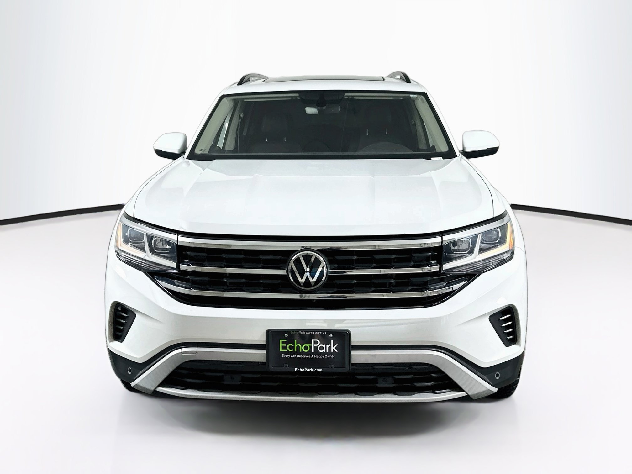 Used 2023 Volkswagen Atlas SE w/ Panoramic Sunroof Package AWD/4WD image 2