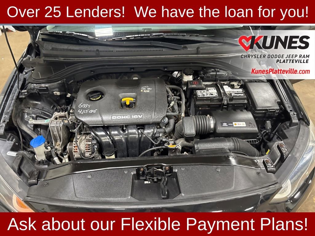 Used 2017 Hyundai Elantra Limited w/ Limited Tech Package 04 image 26