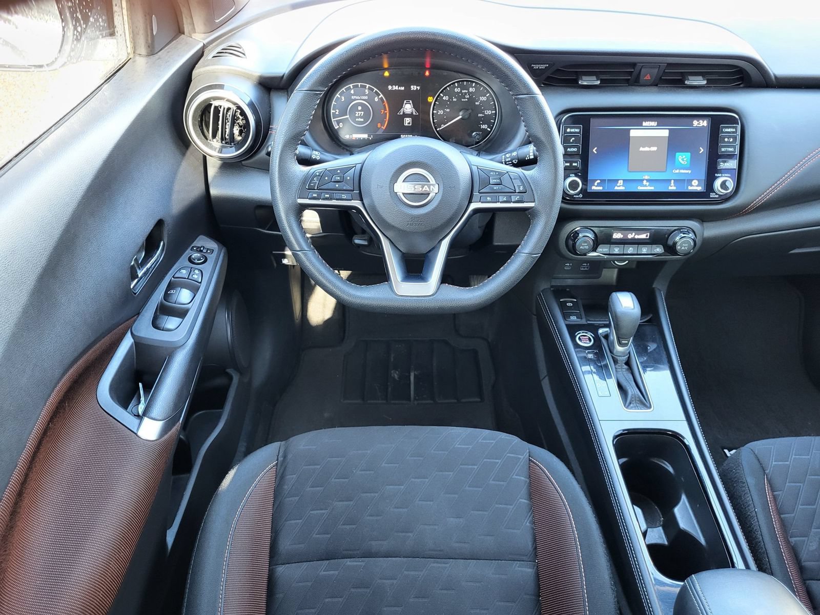 Used 2023 Nissan Kicks SR FWD image 22