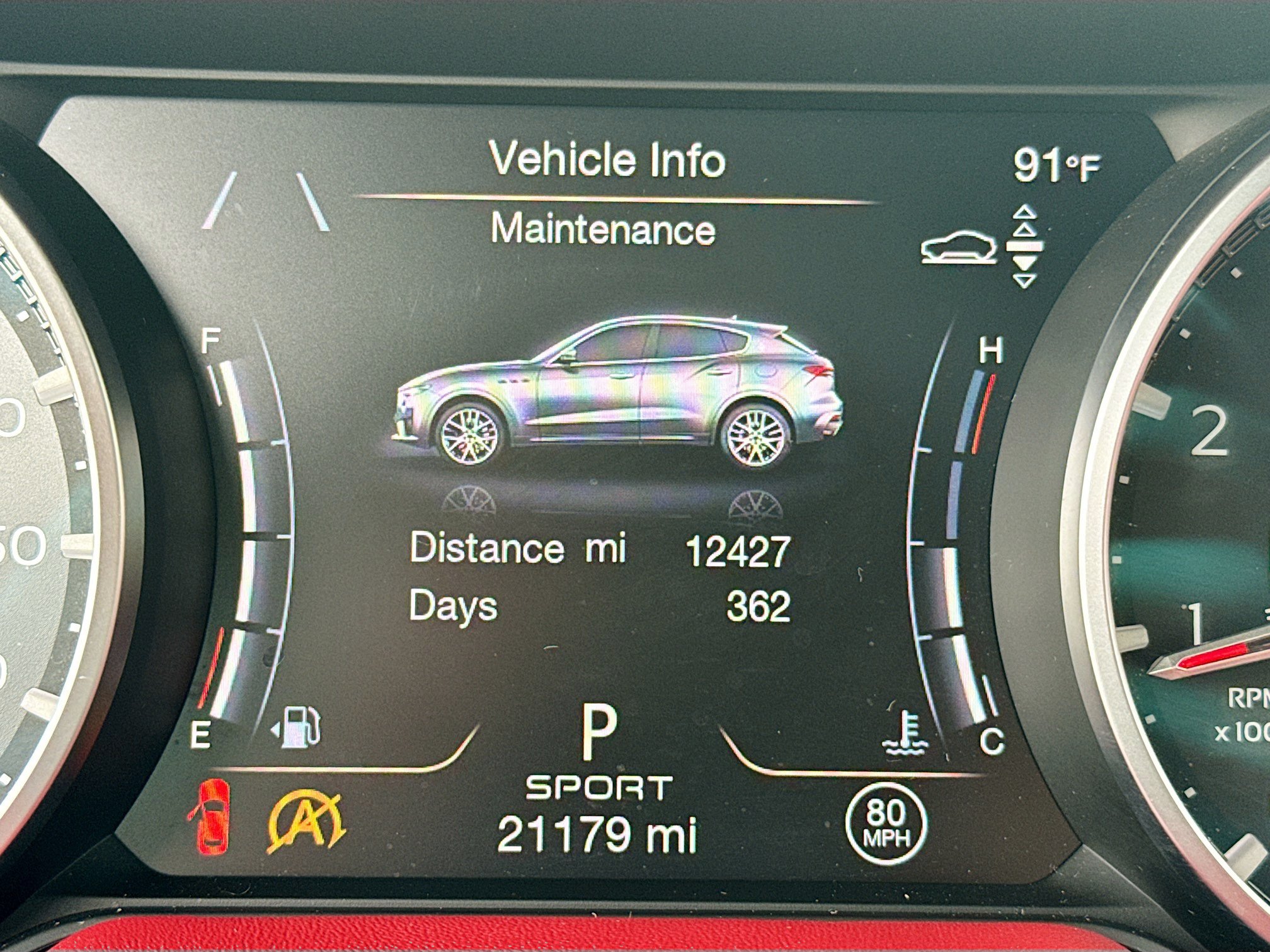 Used 2022 Maserati Levante GT AWD/4WD image 40