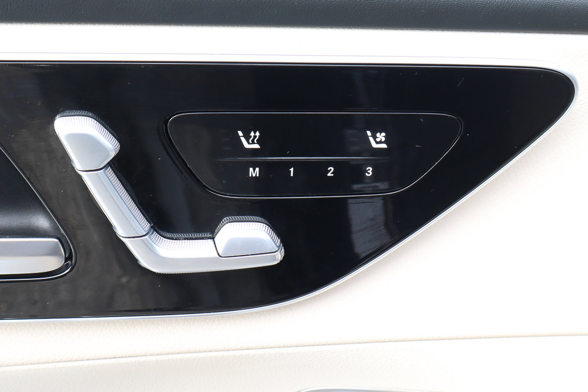 Used 2023 Mercedes-Benz GLC 300 GLC 300 image 16