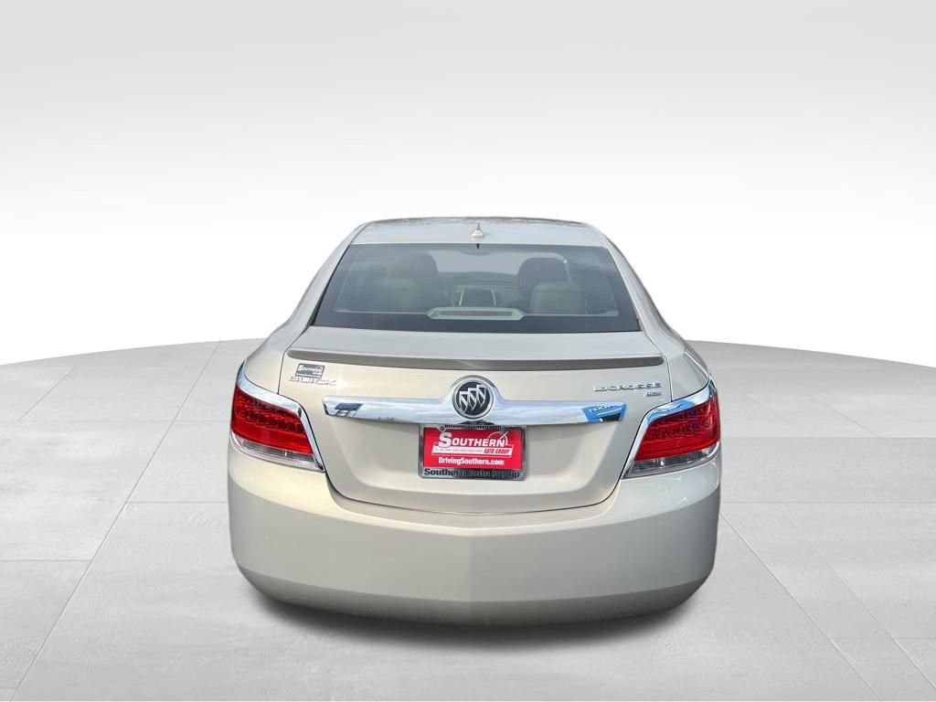 Used 2011 Buick LaCrosse CXL image 29