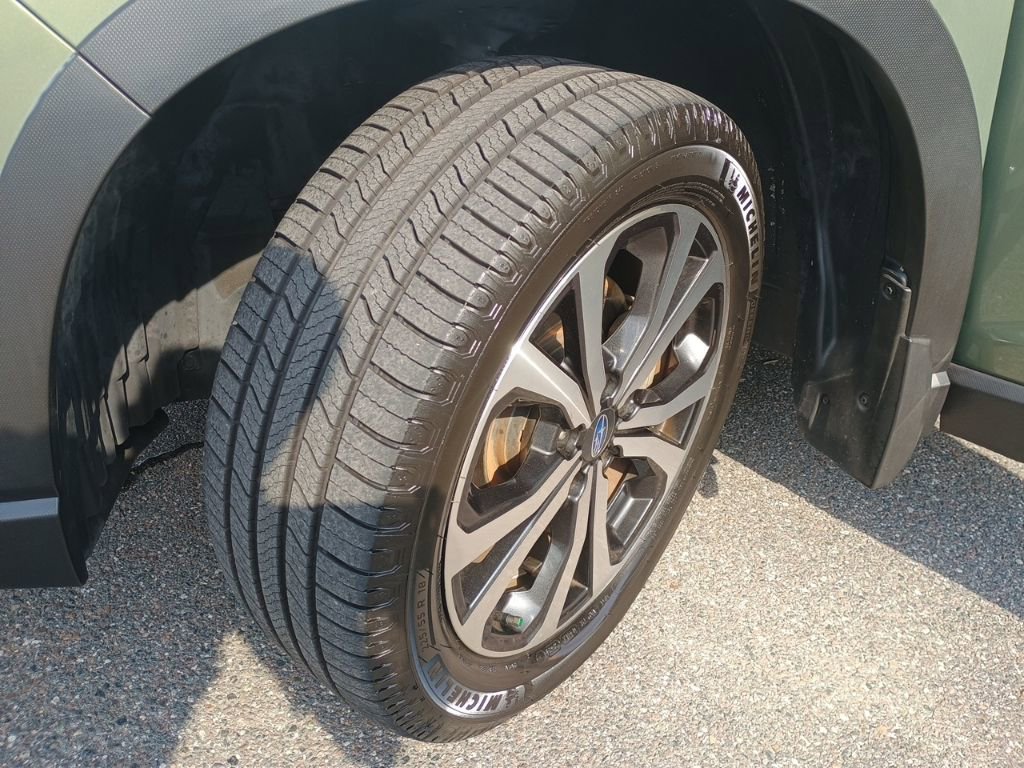 Used 2020 Subaru Forester Limited w/ Popular Package #3 image 10