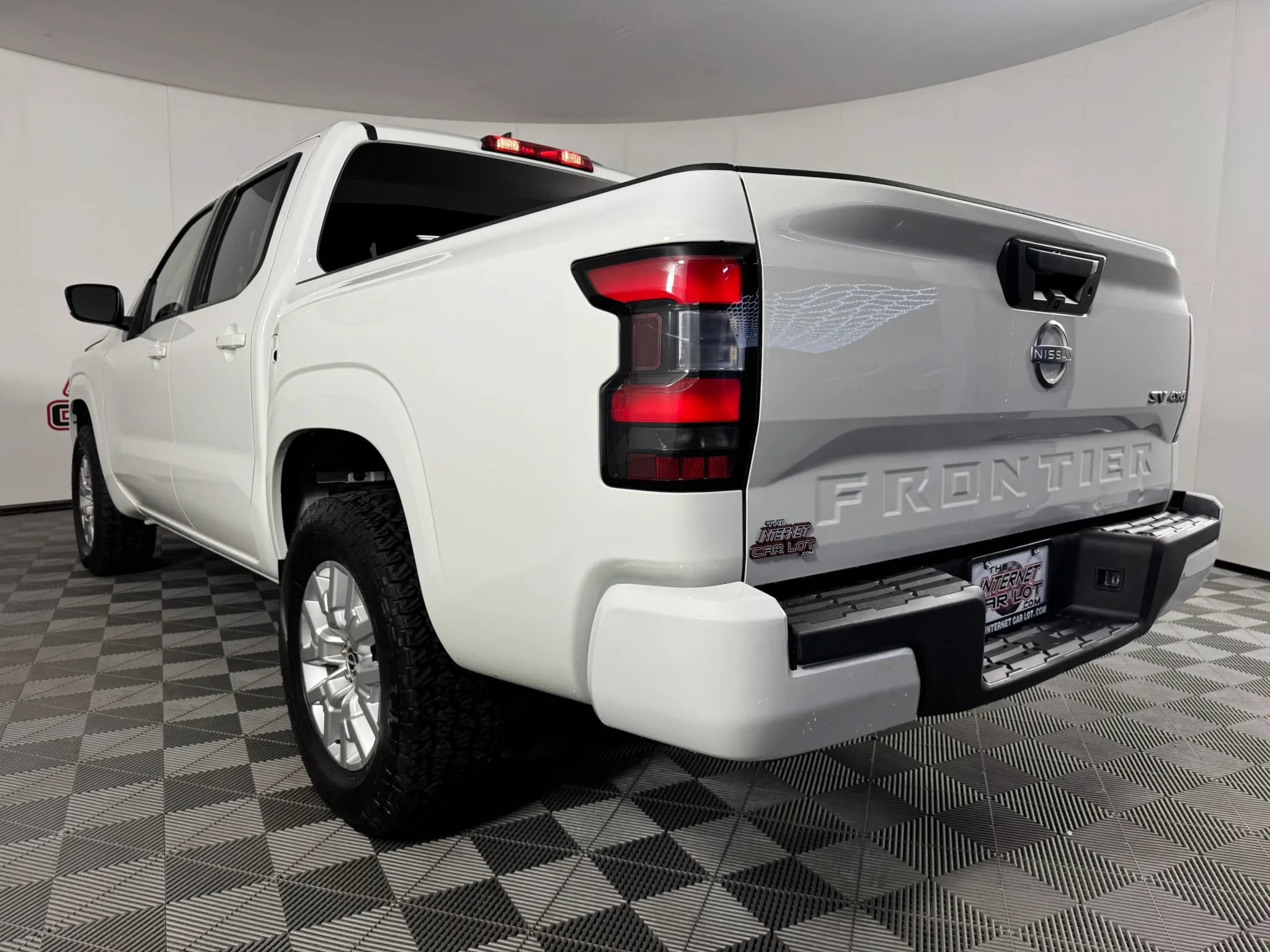 Used 2023 Nissan Frontier SV AWD/4WD image 26