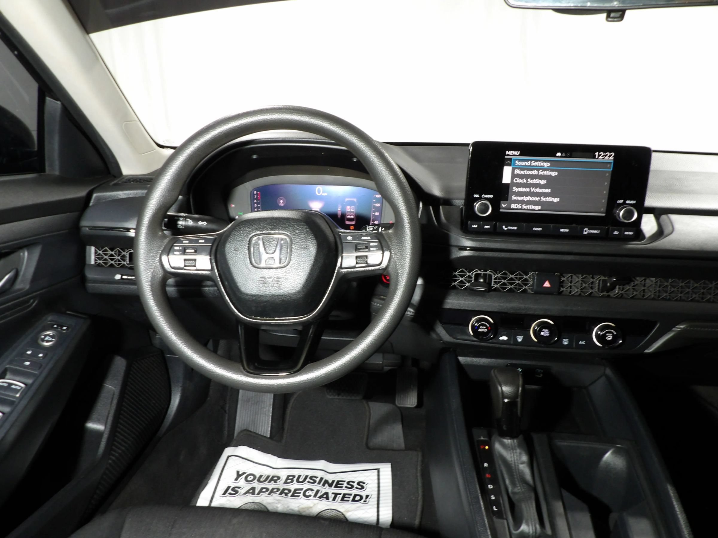 Used 2025 Honda Accord LX image 11