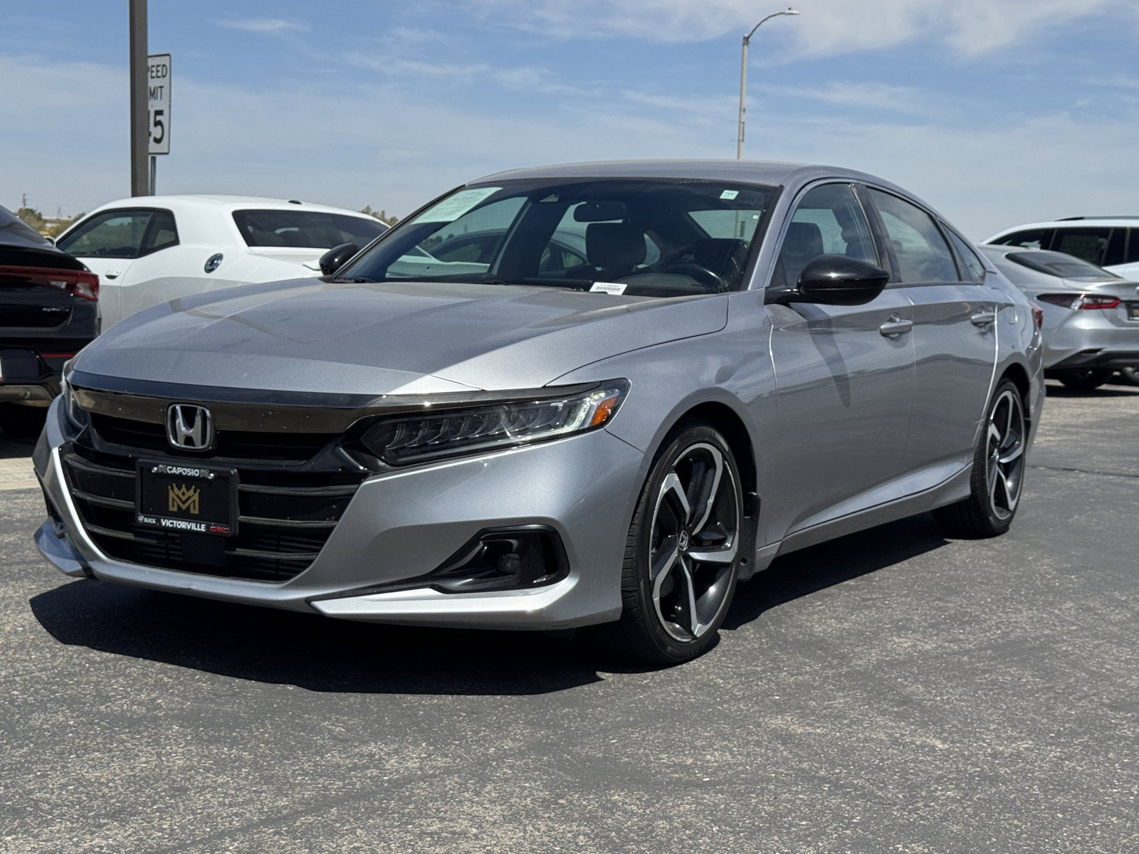 Used 2022 Honda Accord Sport image 3