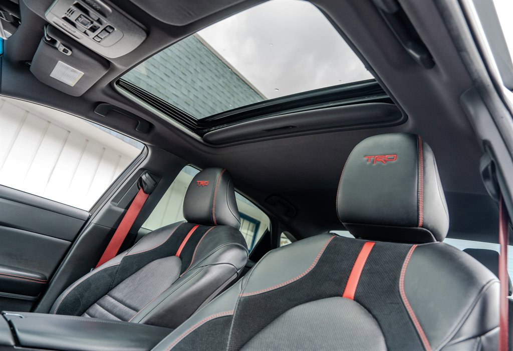 Used 2020 Toyota Avalon TRD image 26