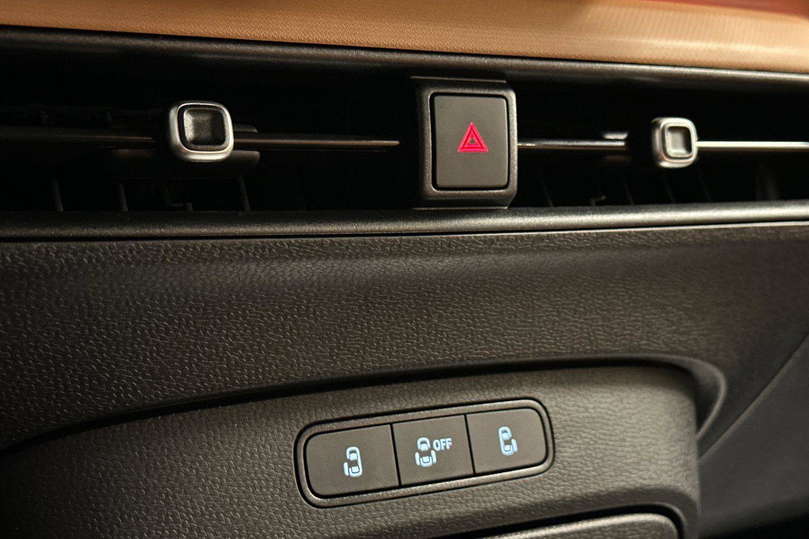 New 2025 Volkswagen ID. Buzz Pro S image 21