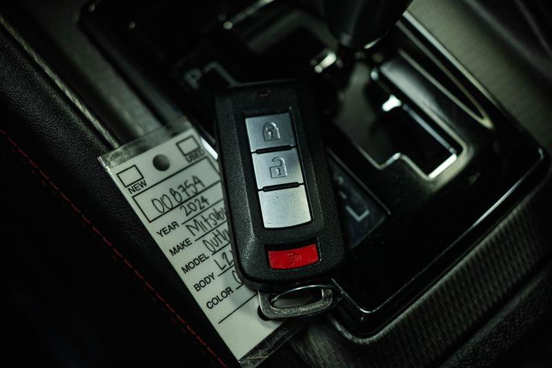 Used 2024 Mitsubishi Outlander Sport SE AWD/4WD image 20