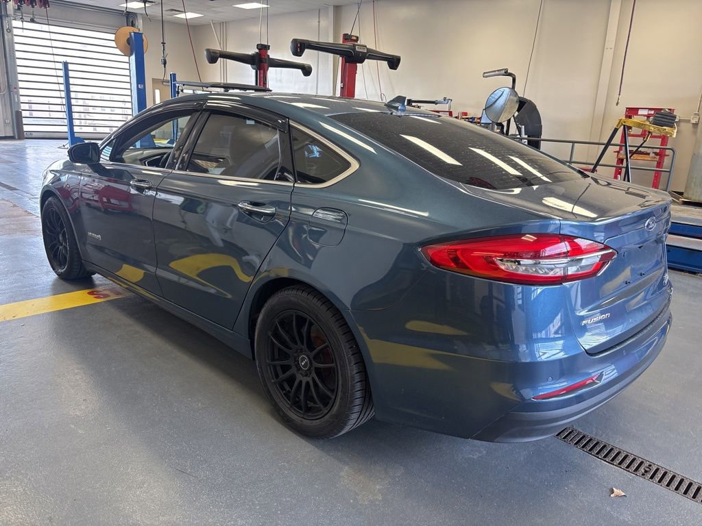 Used 2019 Ford Fusion SEL FWD image 7