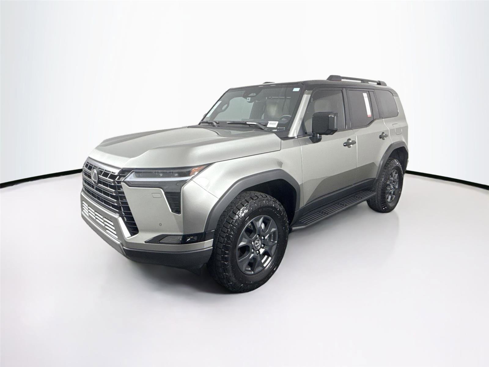 Used 2024 Lexus GX 550 image 2