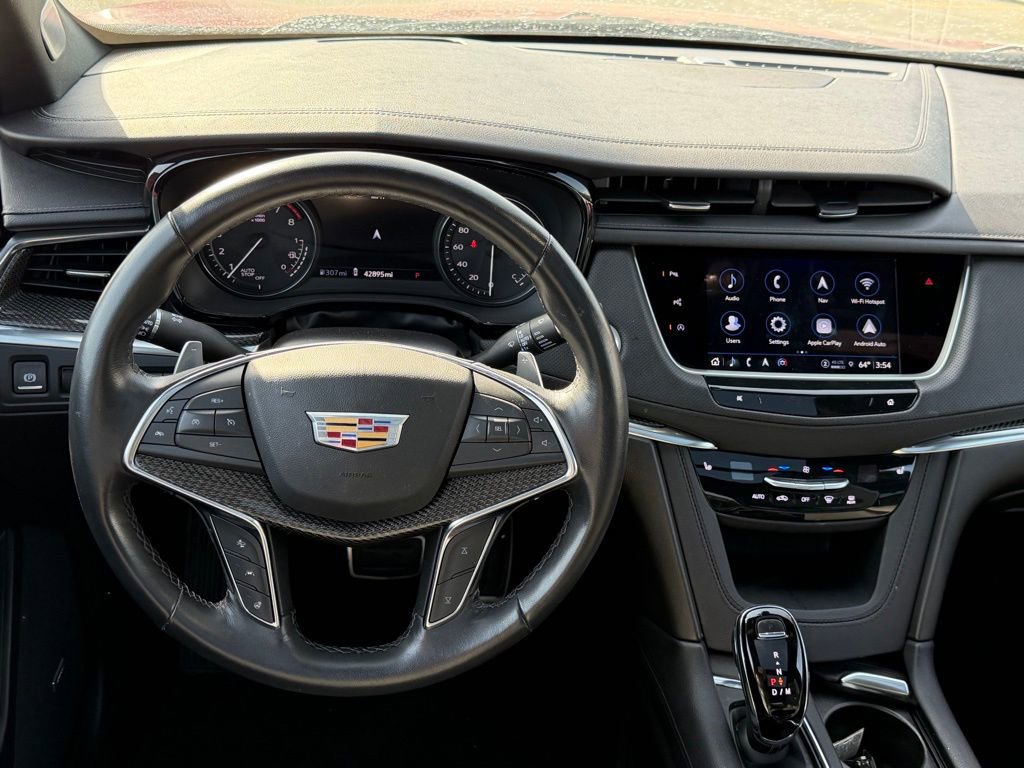 Used 2023 Cadillac XT5 Sportv w/ Technology Package image 18