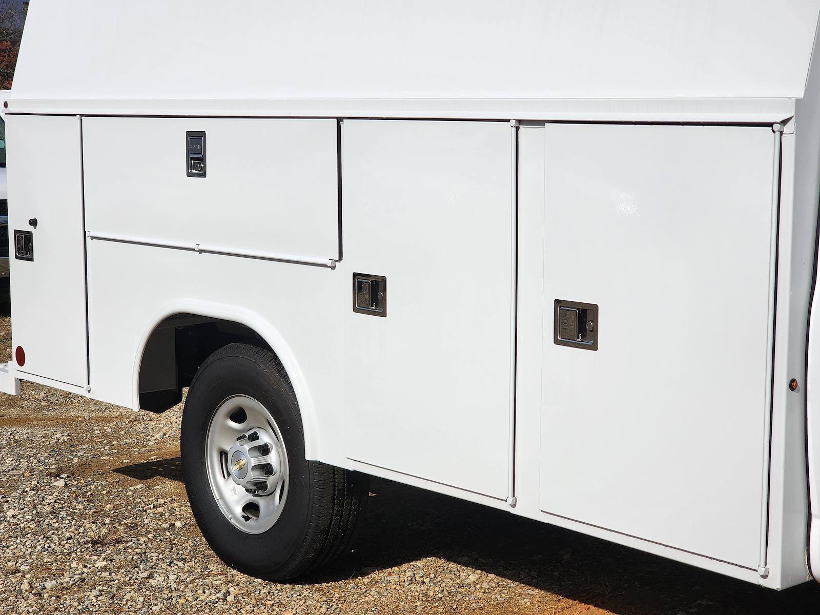 New 2025 Chevrolet Express 3500 w/ Power Convenience Package RWD image 9
