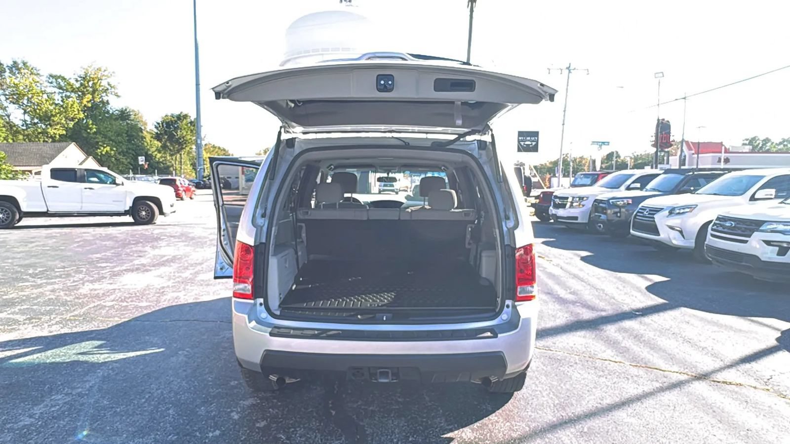 Used 2011 Honda Pilot LX image 15
