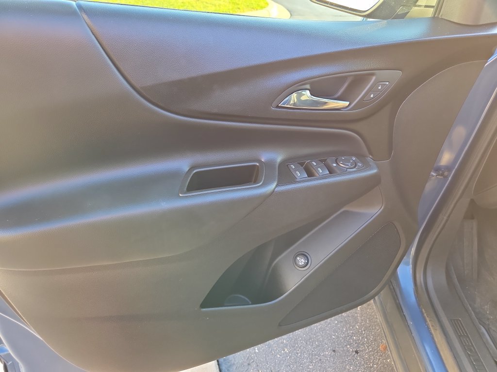 Certified 2024 Chevrolet Equinox LT w/ LPO, Floor Liner Package FWD image 26