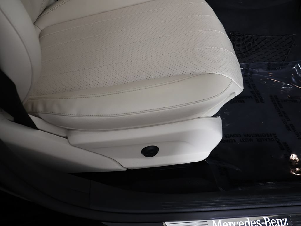Used 2019 Mercedes-Benz E 450 4MATIC Wagon image 36