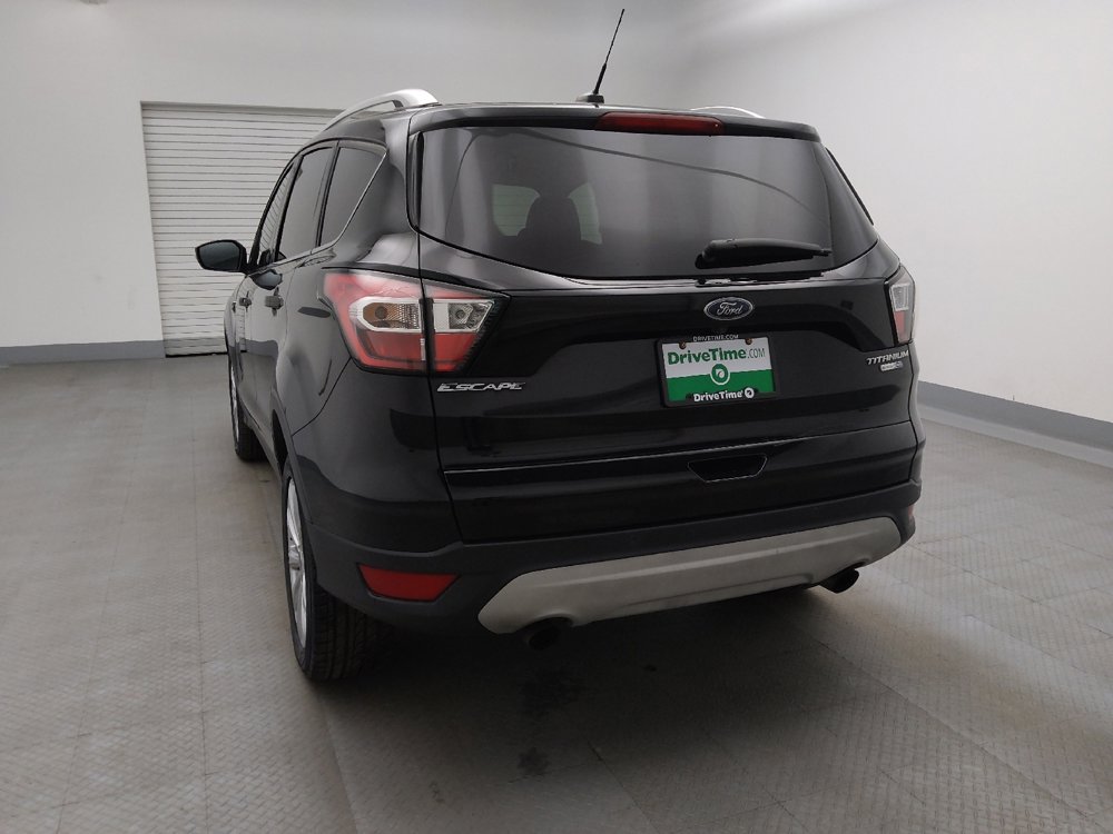 Used 2017 Ford Escape Titanium image 6