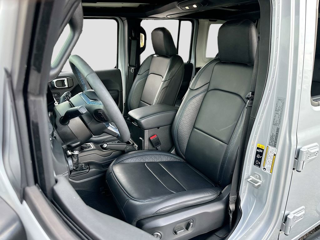 Used 2024 Jeep Wrangler High Altitude image 21