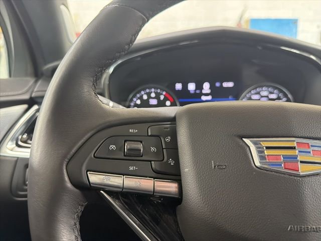 Used 2023 Cadillac XT6 Premium Luxury w/ Technology Package image 32