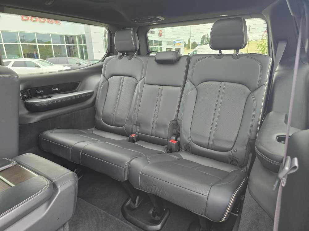 Used 2023 Jeep Grand Wagoneer Series II AWD/4WD image 17