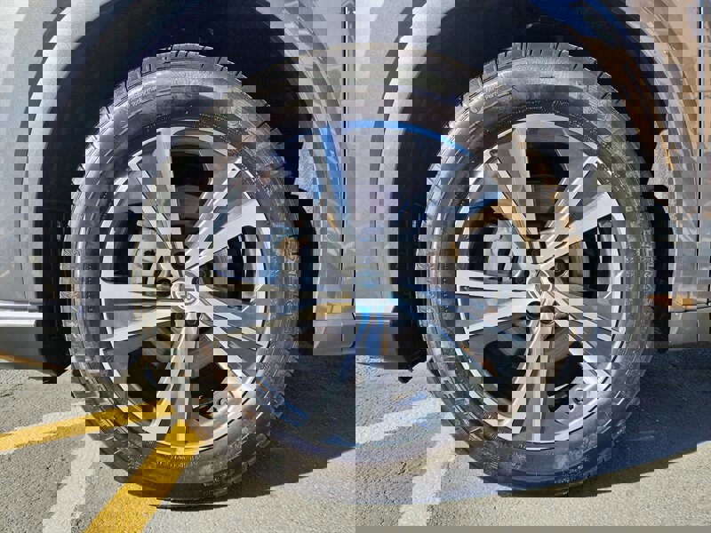 Used 2023 Lexus RX 350 Premium w/ Accessory Package AWD/4WD image 20