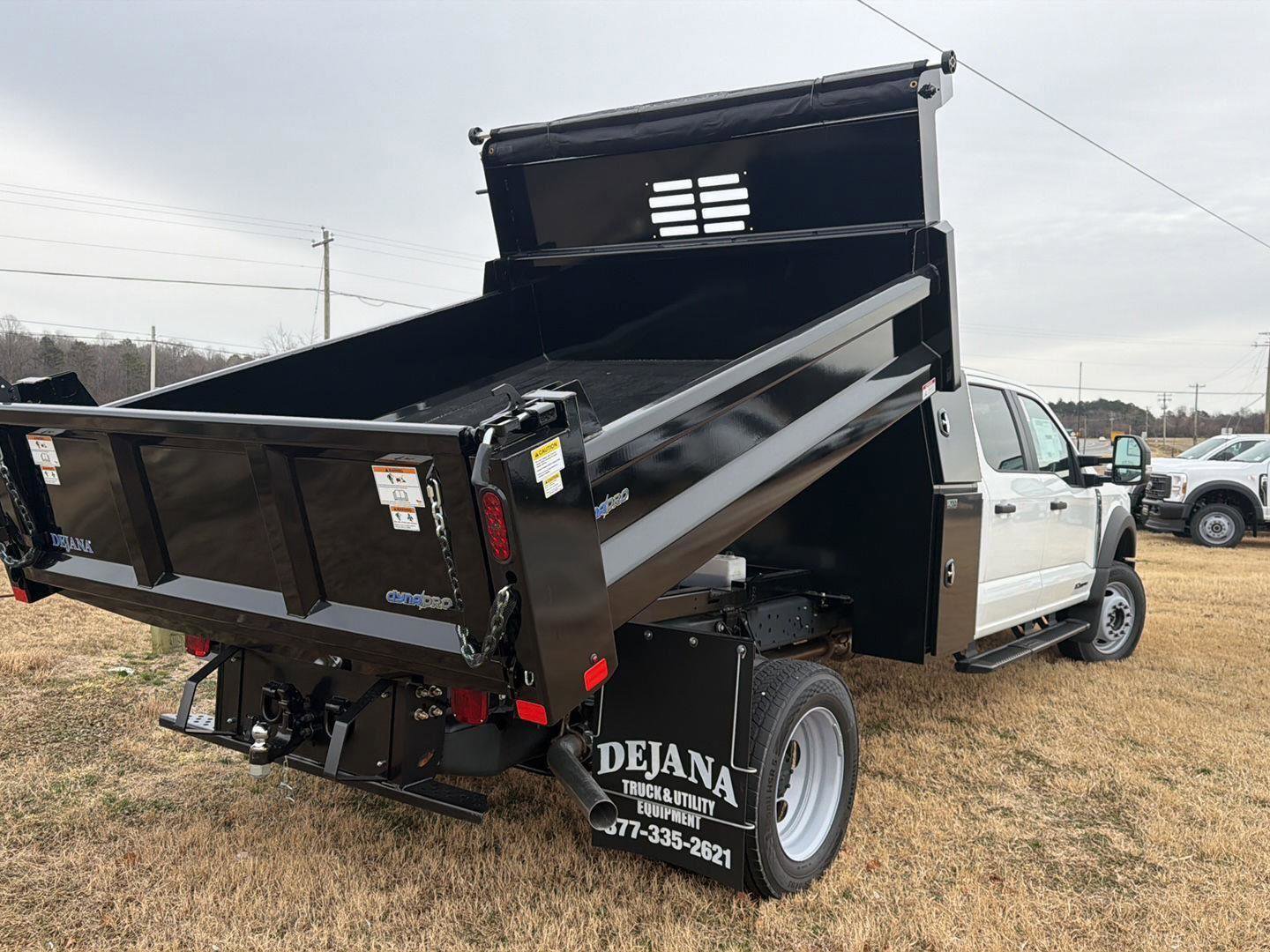 New 2026 Ford F550 4x4 Crew Cab image 11