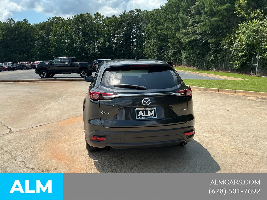 Used 2020 MAZDA CX-9 Touring w/ Touring Premium Package FWD image 2