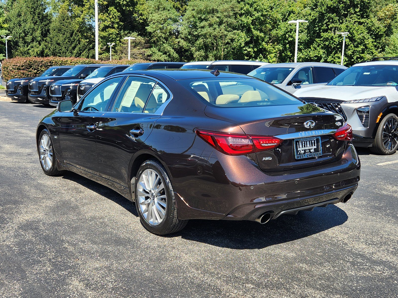 Certified 2018 INFINITI Q50 Luxe w/ Sensory Package (Luxe) AWD/4WD image 3