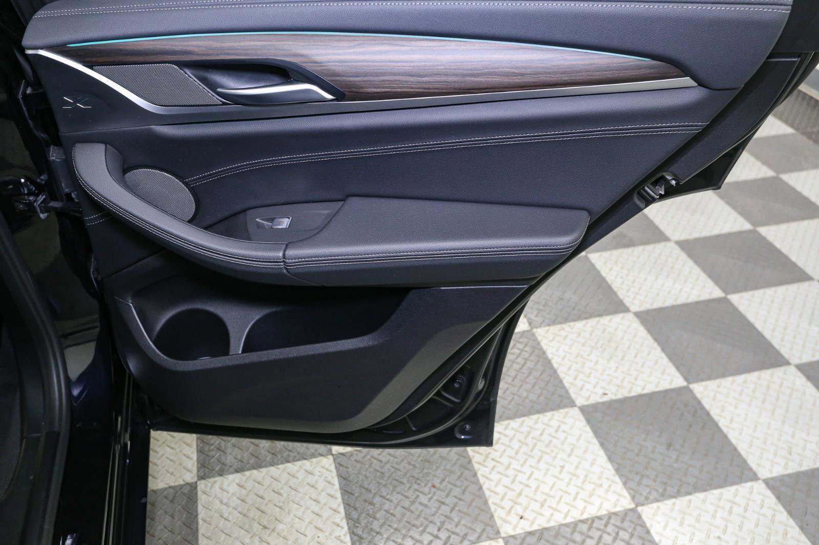 Used 2021 BMW X3 xDrive30i w/ M Sport Package image 25