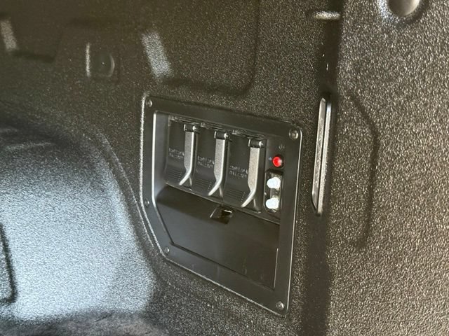 Used 2025 GMC Sierra EV Denali AWD/4WD image 6