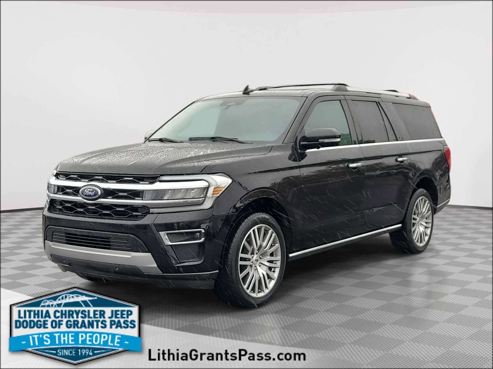 Used 2024 Ford Expedition Max Limited AWD/4WD image 1
