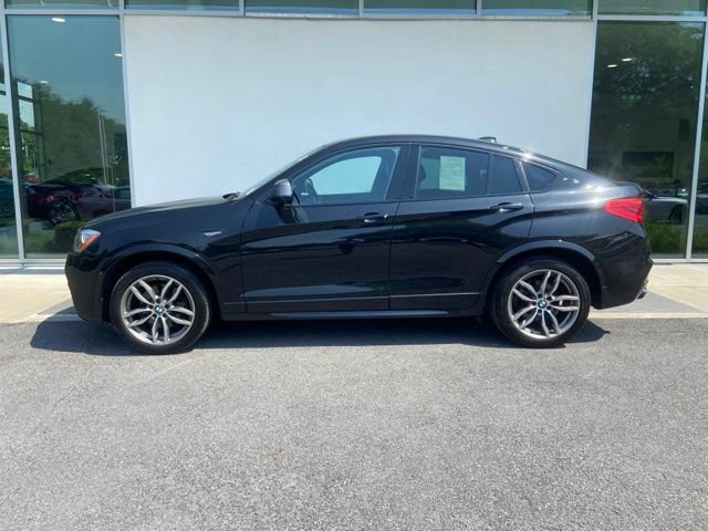 Used 2018 BMW X4 M40i AWD/4WD image 2