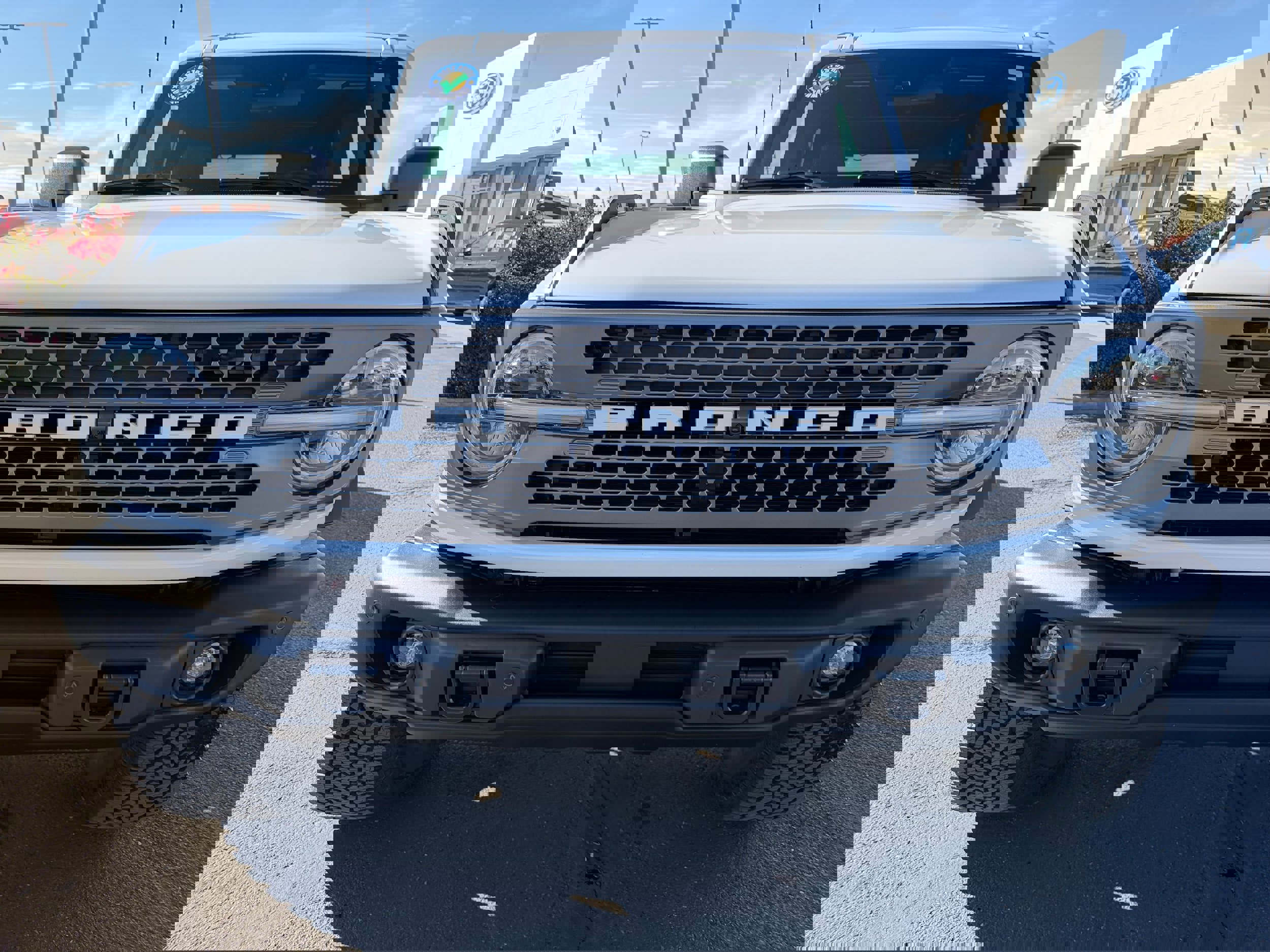 New 2025 Ford Bronco Badlands image 9